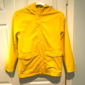 𝕐𝕠𝕦𝕥𝕙 🌧 𝕎𝕒𝕥𝕖𝕣𝕡𝕣𝕠𝕠𝕗 𝕁𝕒𝕔𝕜𝕖𝕥☔️